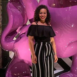 Meet your Posher, Laura